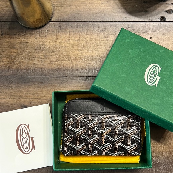 Goyard Handbags - New! Goyard Matignon Mini Wallet